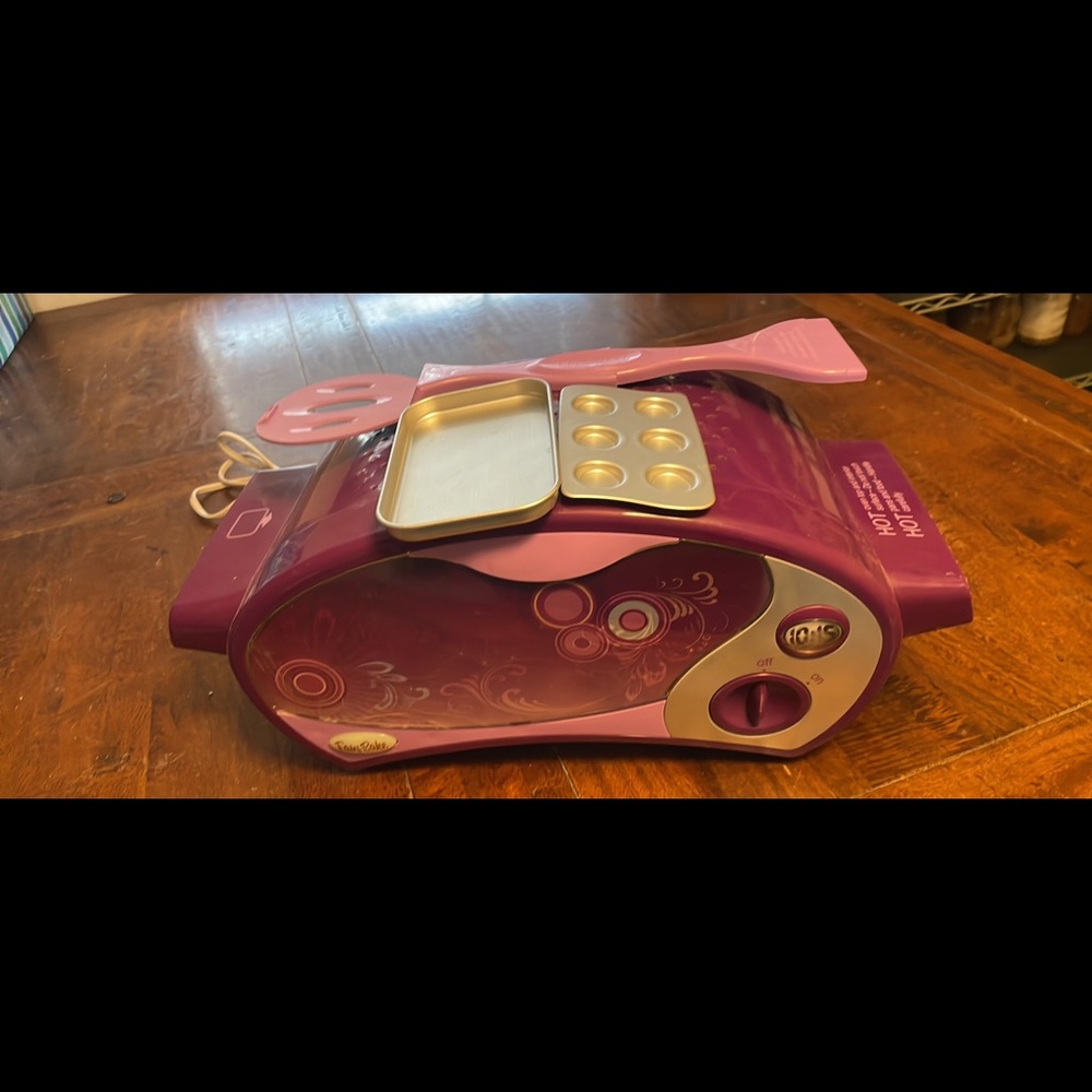 Easy Bake oven